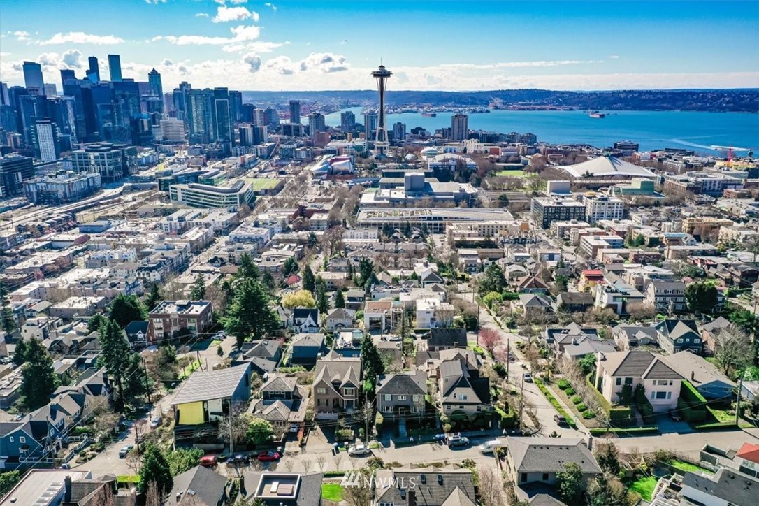 357 Highland Drive Seattle, WA 98109 - Photo 35 of 38 an aerial view of a city
