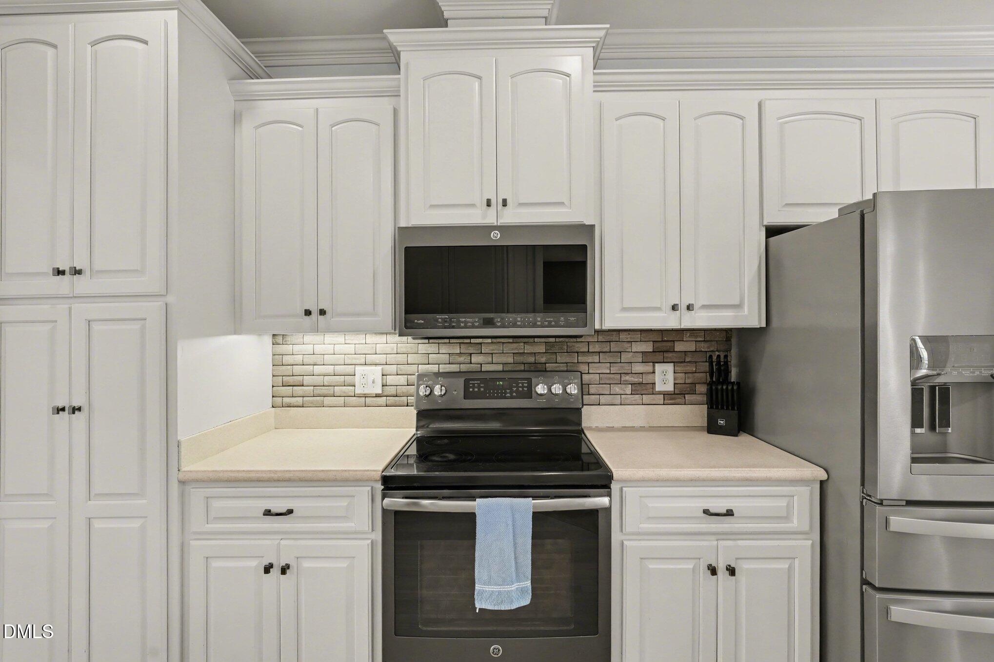 310 Cameron Drive Raleigh, NC 27603 - Photo 14 of 37 kitchen