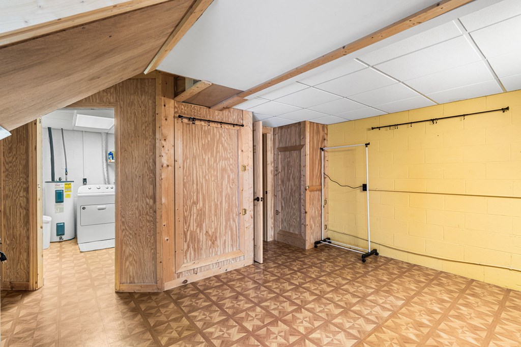 224 Shake Rag Road Hiawassee, GA 30546 - Photo 16 of 47 a view of an empty room