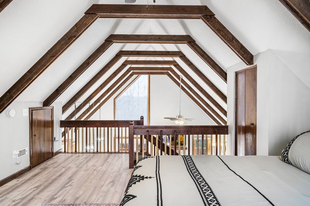 224 Shake Rag Road Hiawassee, GA 30546 - Photo 21 of 47 a view of a balcony