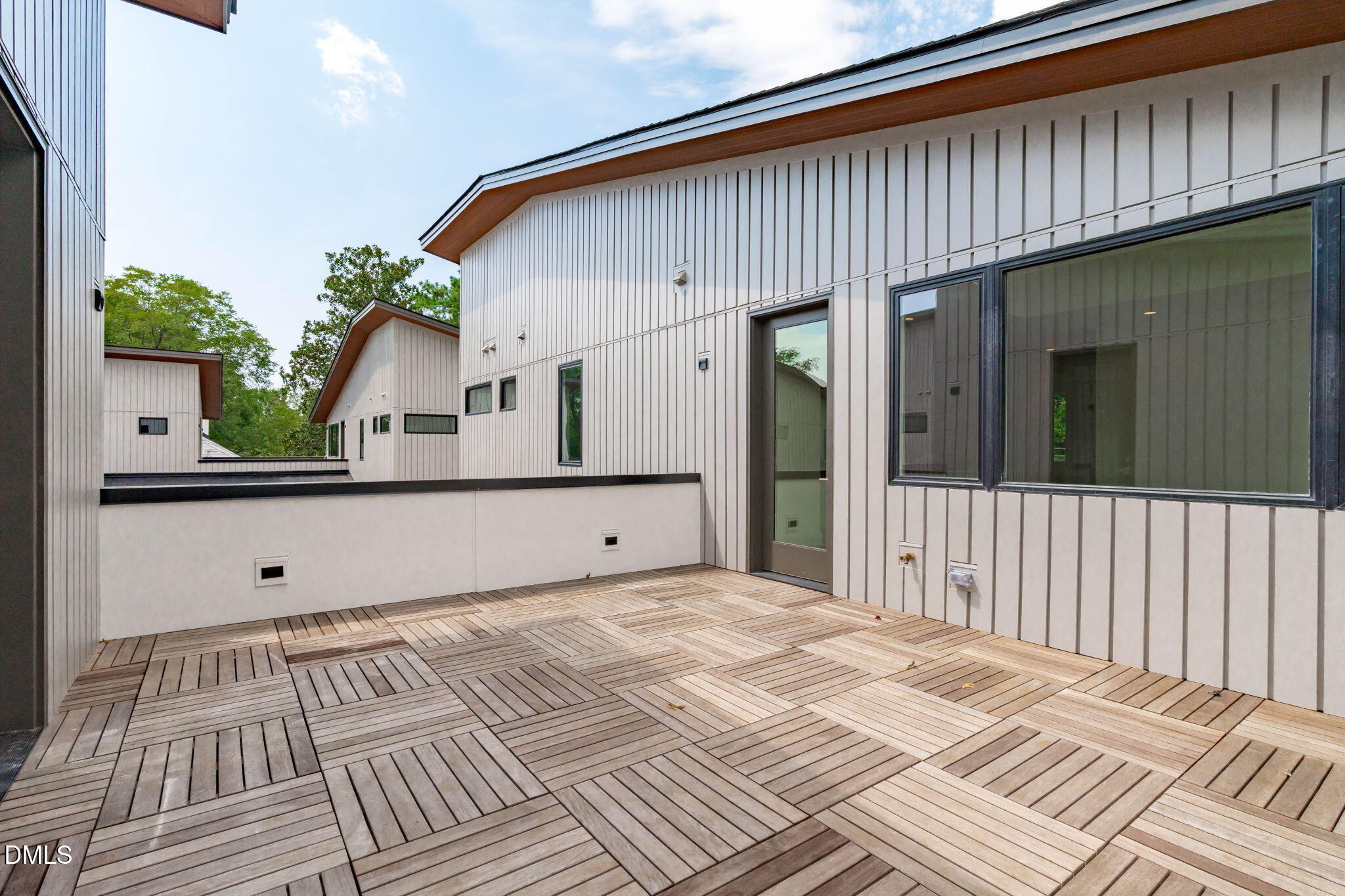 1808 Oberlin Road, Unit 101 Raleigh, NC 27608 - Photo 4 of 51 B (2 of 9)