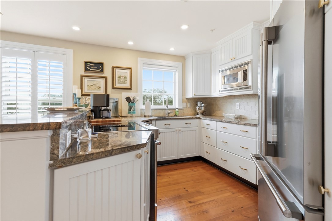 744 Ocean Boulevard, Unit 303 St. Simons Island, GA 31522 - Photo 16 of 39