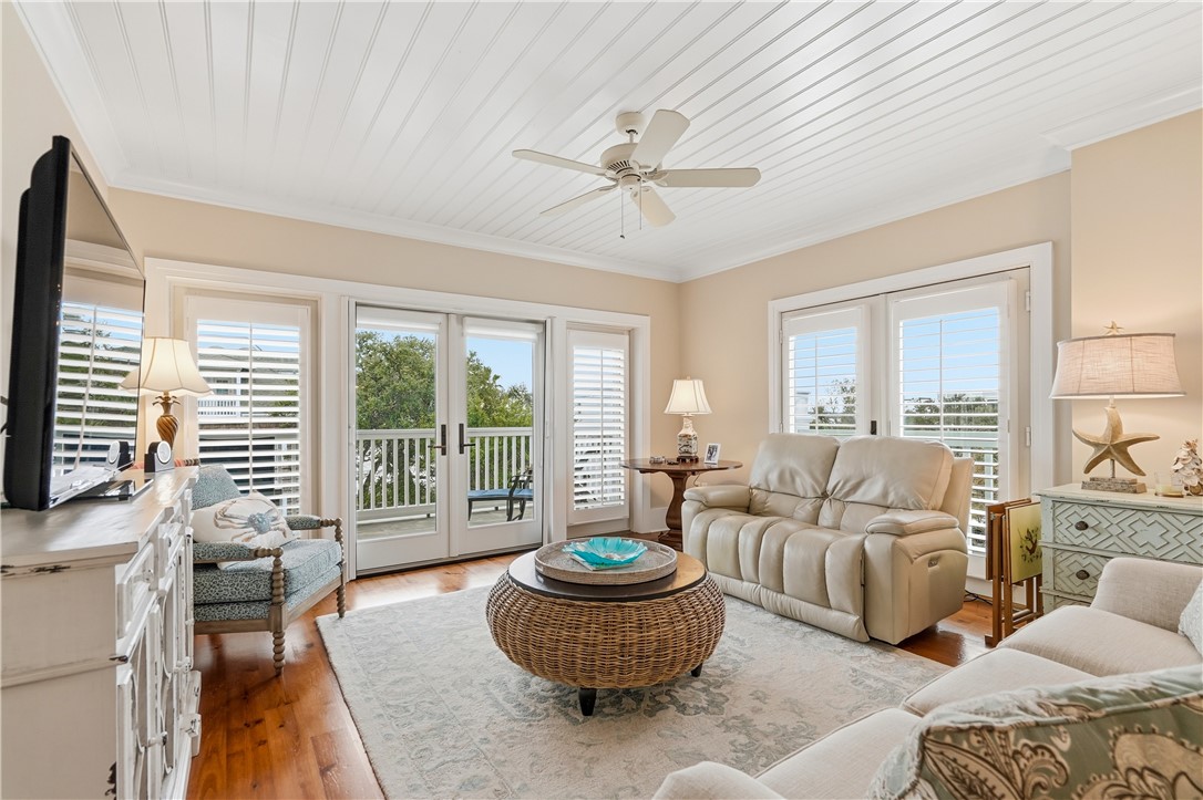 744 Ocean Boulevard, Unit 303 St. Simons Island, GA 31522 - Photo 7 of 39