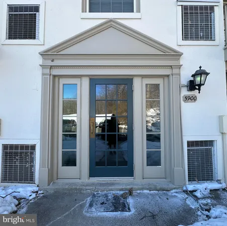 $2,100 | 5900 Prince George Drive, Unit D, Springfield, VA 22152