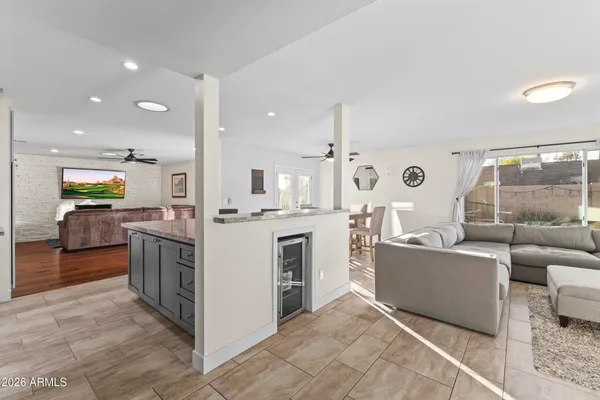 $4,950 | 5245 East Acoma Drive, Scottsdale, AZ 85254