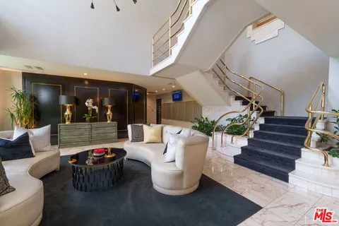 $765,000 | 1131 Alta Loma Road, Unit 207, West Hollywood, CA 90069