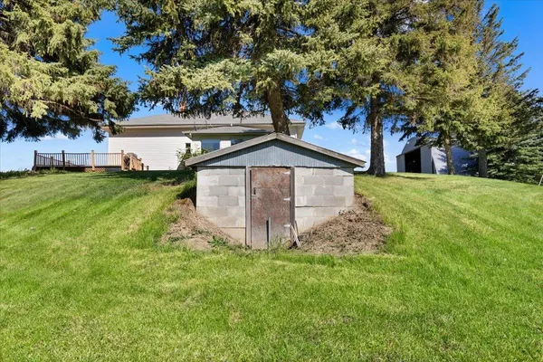 $495,000 | 1001 Auvil Road, Farmington, WA 99128