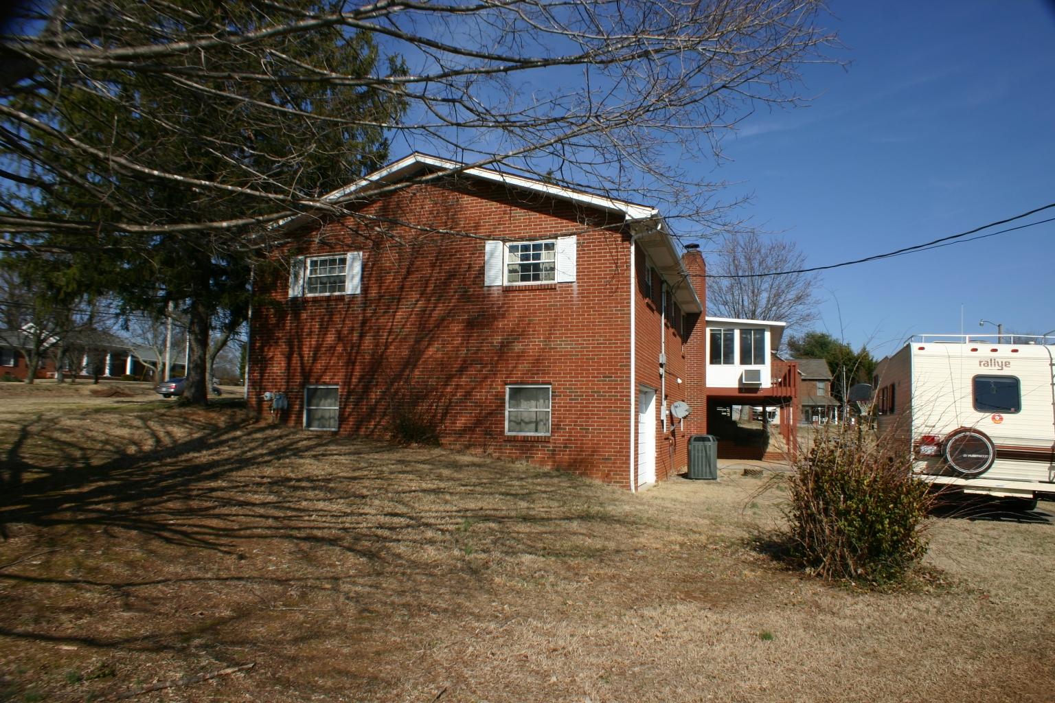 2126 Sevierville Road Maryville, TN 37804 - Photo 26 of 30 IMG_0073