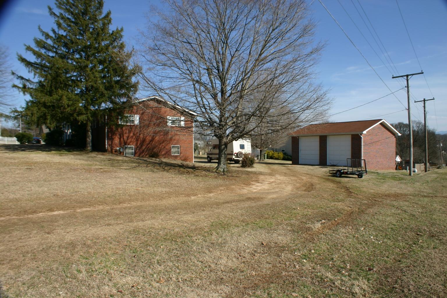 2126 Sevierville Road Maryville, TN 37804 - Photo 27 of 30 IMG_0074