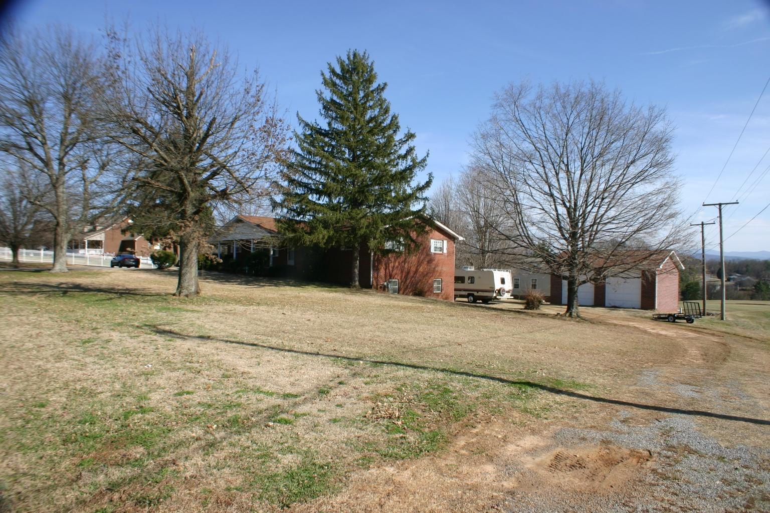 2126 Sevierville Road Maryville, TN 37804 - Photo 28 of 30 IMG_0075