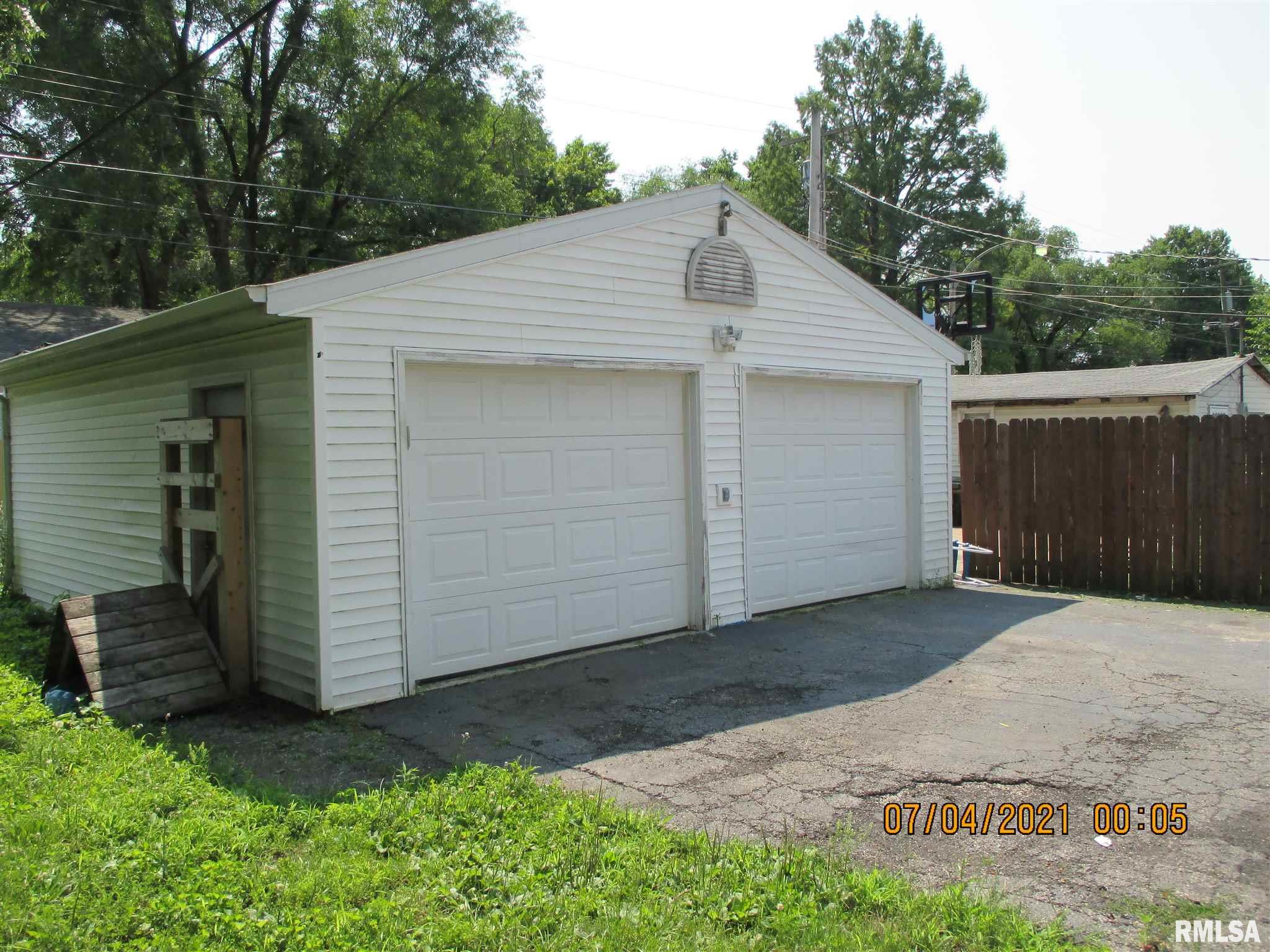 1032 North Wesley Street Springfield, IL 62702 - Photo 25 of 30