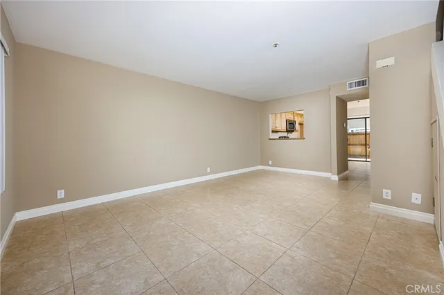 $599,000 | 25885 Trabuco Road, Unit 206, Lake Forest, CA 92630