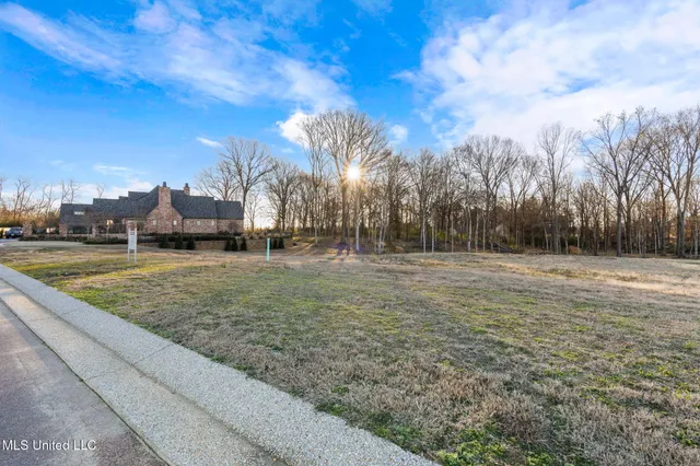 $159,000 | 870 Red Cedar Loop, Hernando, MS 38632