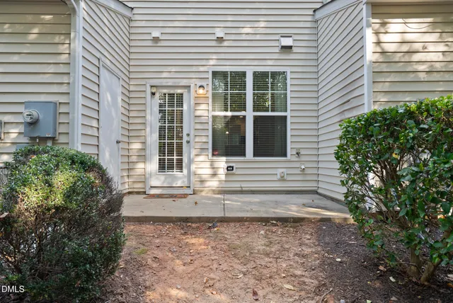 $325,000 | 3002 Berkeley Springs Place, Raleigh, NC 27616