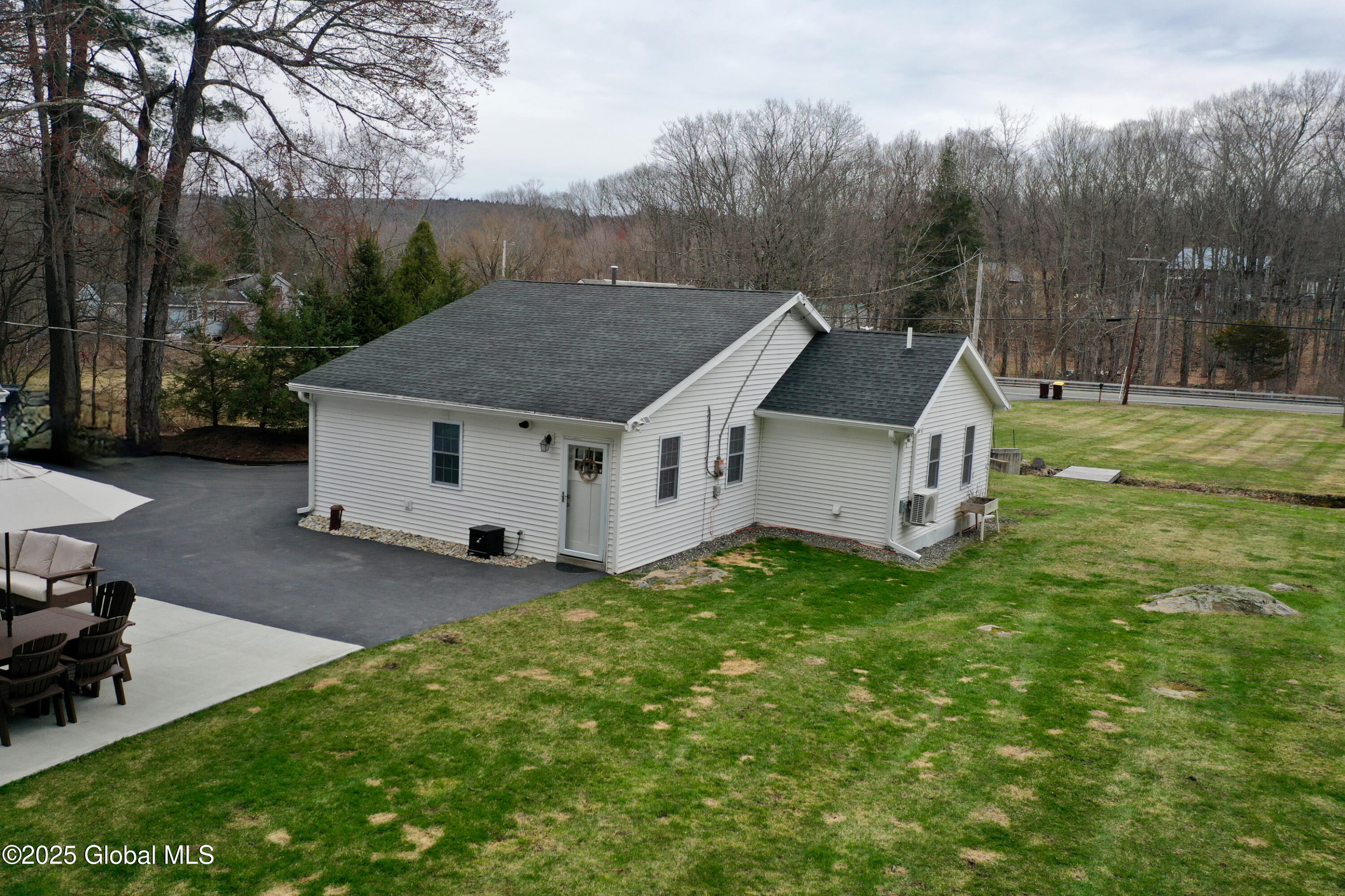 384 Plank Road Poestenkill, NY 12140 - Photo 48 of 64 10