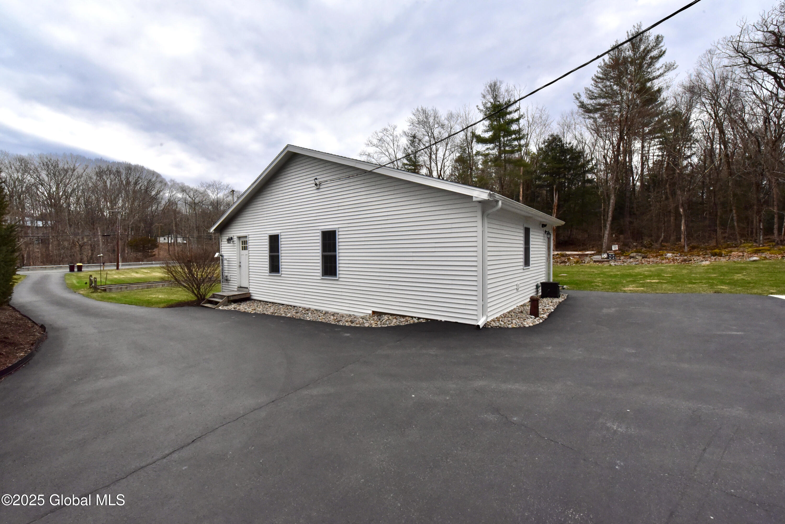 384 Plank Road Poestenkill, NY 12140 - Photo 49 of 64 47