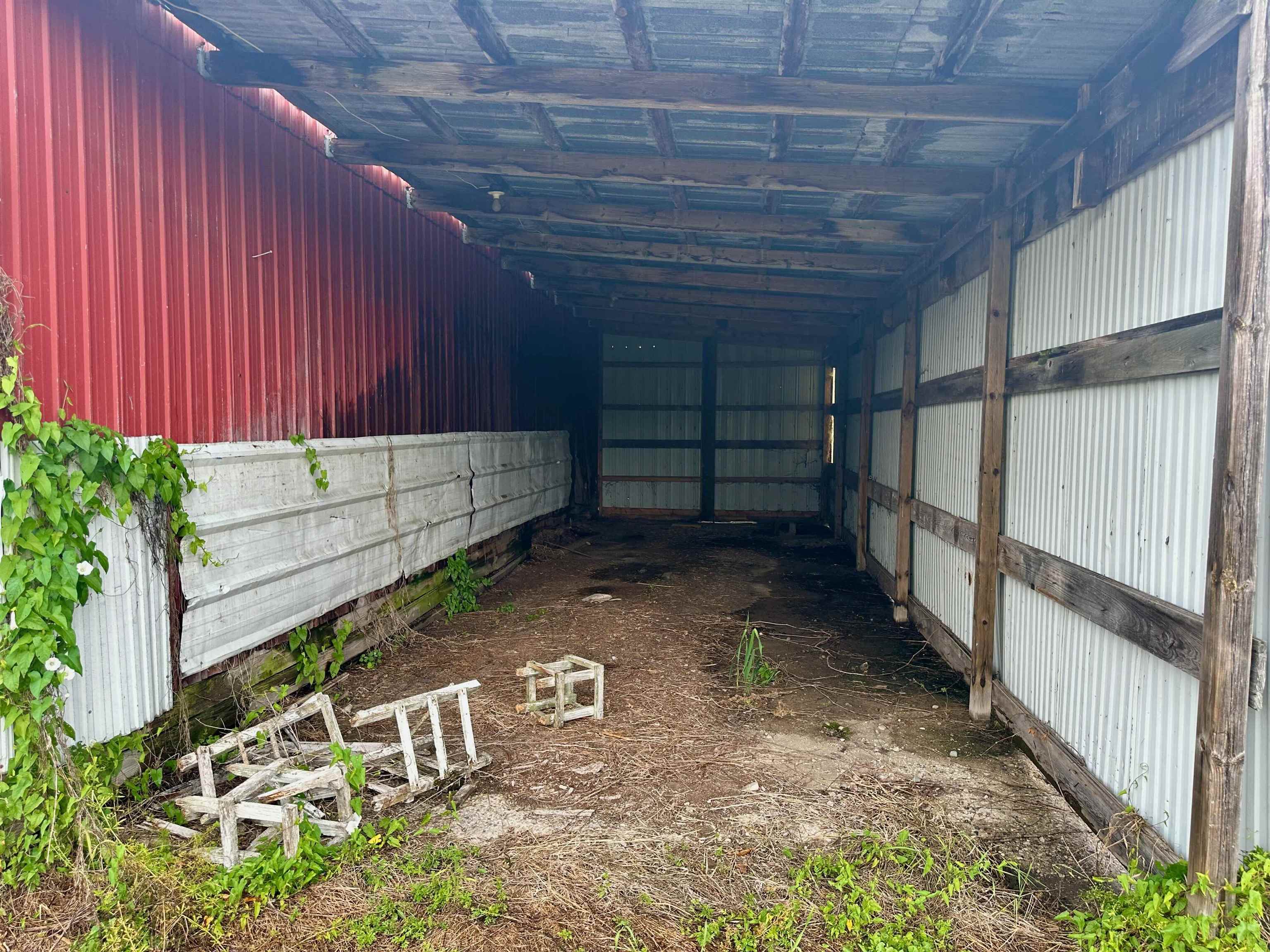 13675 South Meridian Road Brant, MI 48614 - Photo 37 of 39 50179315-0d24b5c4-e487-47ff-9c77-d2fcd6125e25.JPG