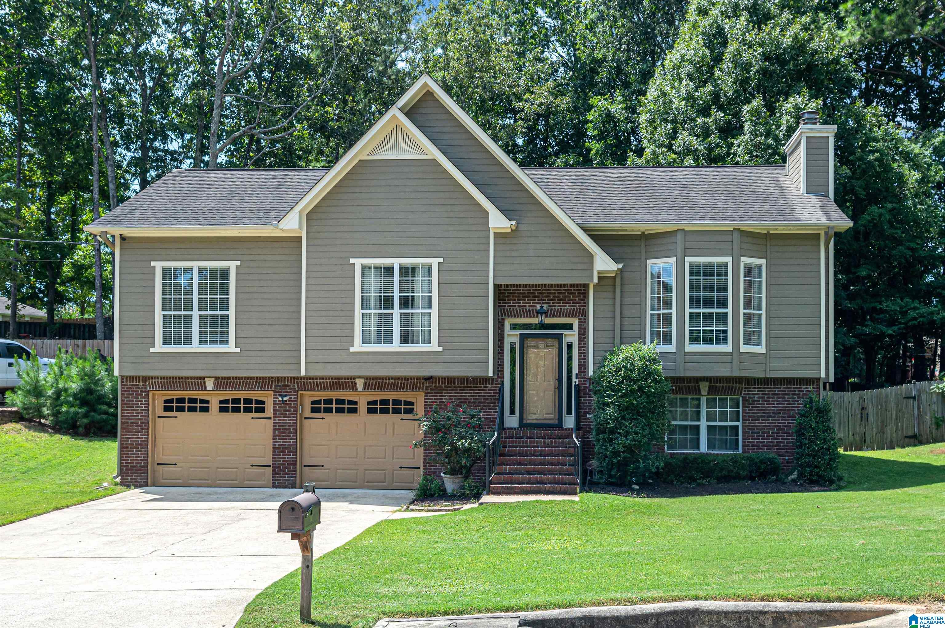 545 Fieldstone Drive Helena, AL 35080 - Photo 1 of 42