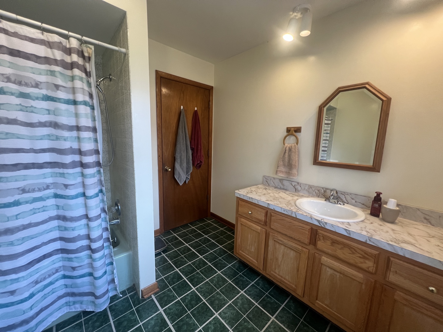1380 South Regan Road New Lenox, IL 60451 - Photo 20 of 39