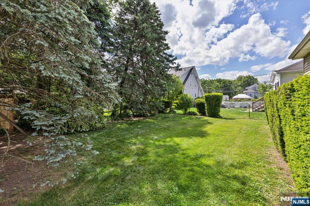 209 Washington Avenue Rutherford, NJ 07070 - Photo 20 of 24