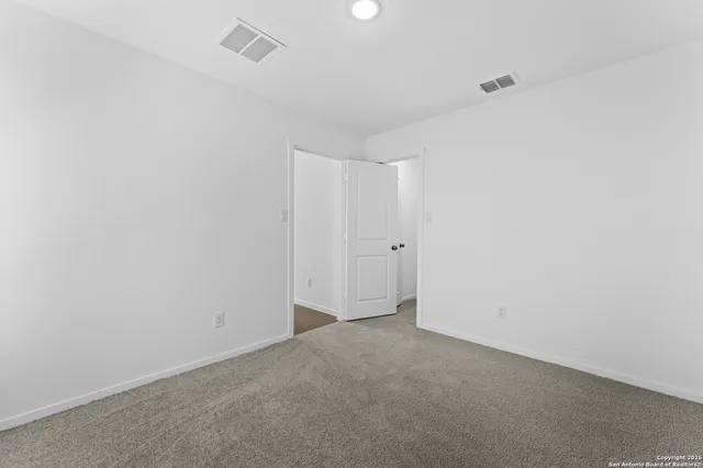 $275,000 | 106 Ellendale Place, Fredericksburg, TX 78624