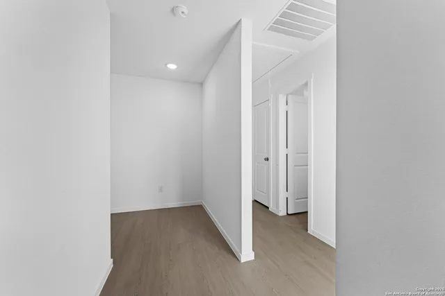 $275,000 | 106 Ellendale Place, Fredericksburg, TX 78624