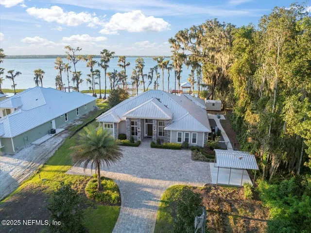 $1,800,000 | 2453 Southeast 30 Street, Melrose, FL 32666
