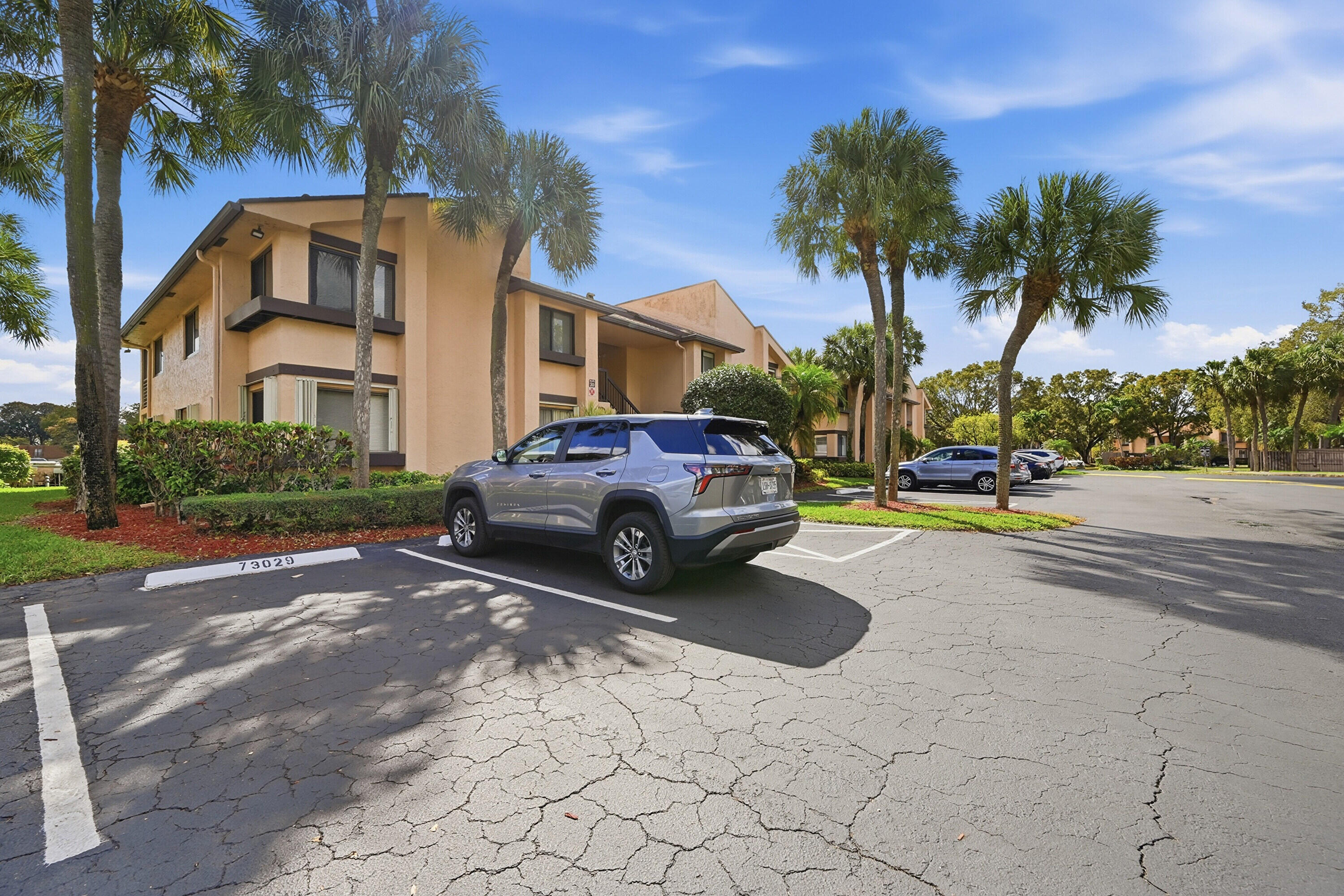 2110 Southwest 92nd Terrace, Unit 3003 Davie, FL 33324 - Photo 4 of 56 04_stl_6478