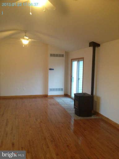 3625 East Joppa Road Nottingham, MD 21236 - Photo 2 of 10 Family Room