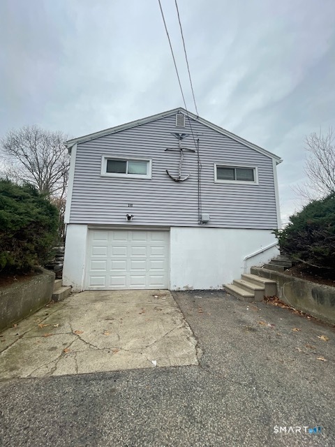 16 Bluff Road Ledyard, CT 06335 - Photo 2 of 23