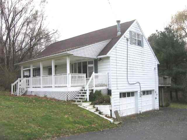 3 Banbury Road Brunswick, NY 12180 - Photo 2 of 5 Photo 2
