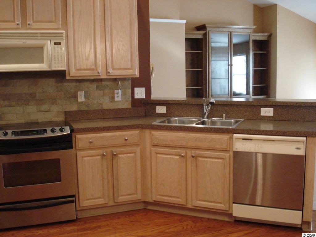 404 Adare Court Murrells Inlet, SC 29576 - Photo 4 of 25 Gallery Image 4
