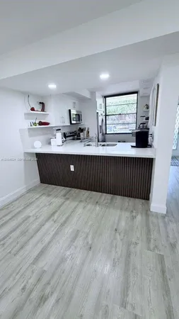 $360,000 | 1721 Whitehall Drive, Unit 101, Davie, FL 33324