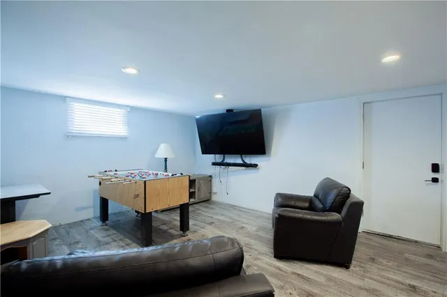 $315,000 | 10110 Forest Avenue, Kansas City, MO 64131