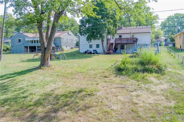 $315,000 | 10110 Forest Avenue, Kansas City, MO 64131