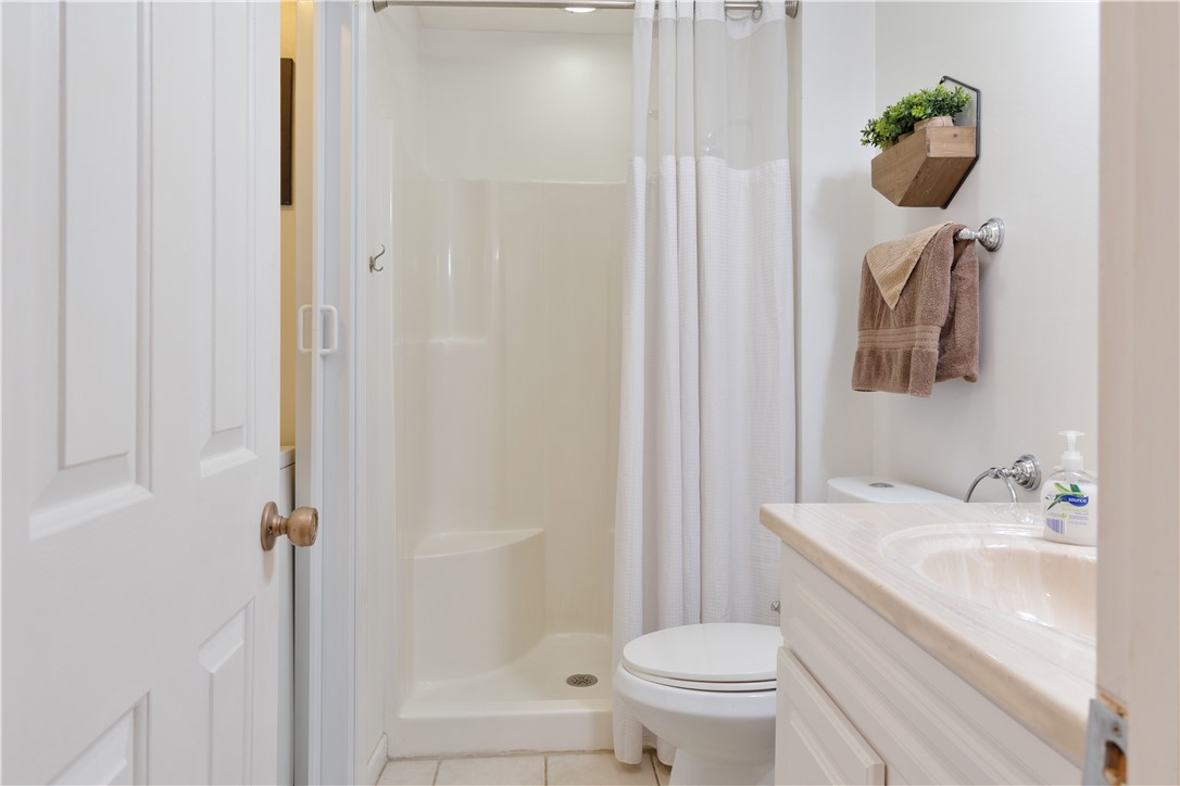 2109 Portside Way Anderson, SC 29625 - Photo 7 of 25 Walk in shower