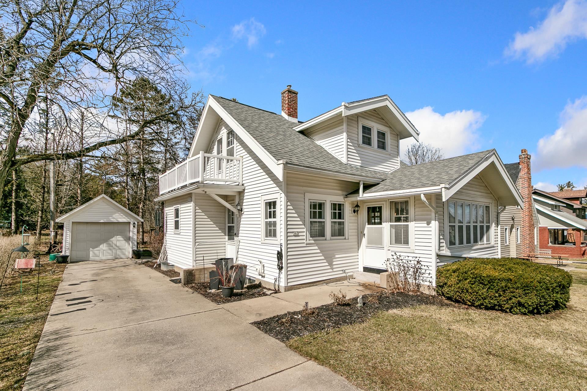 563 South Main Street Monticello, WI 53570 - Photo 4 of 53