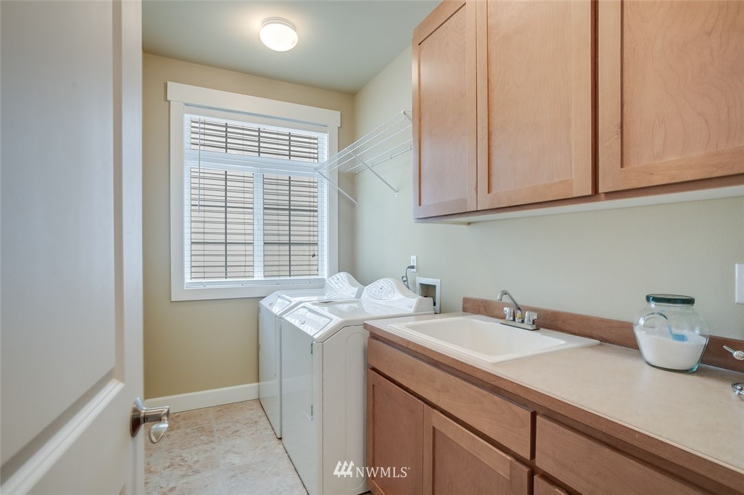 1002 North 27th Place Renton, WA 98056 - Photo 18 of 25