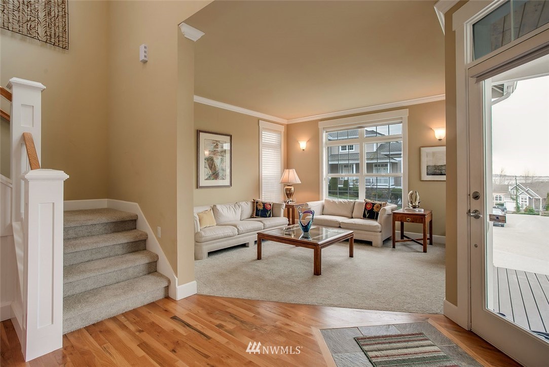 1002 North 27th Place Renton, WA 98056 - Photo 3 of 25