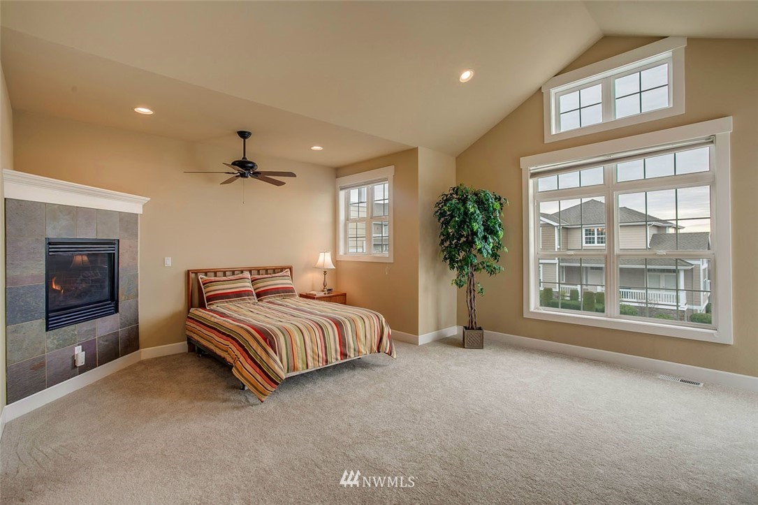 1002 North 27th Place Renton, WA 98056 - Photo 22 of 25