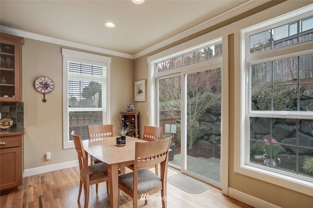 1002 North 27th Place Renton, WA 98056 - Photo 10 of 25