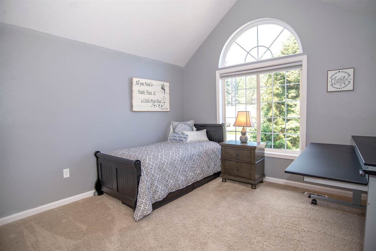 15802 North McKinnon Road Mead, WA 99021 - Photo 13 of 20