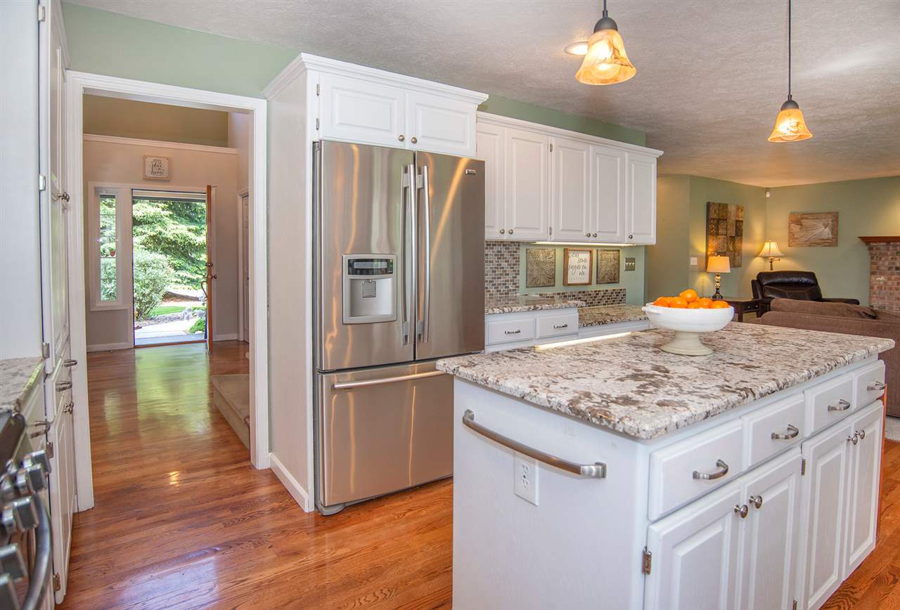 15802 North McKinnon Road Mead, WA 99021 - Photo 4 of 20