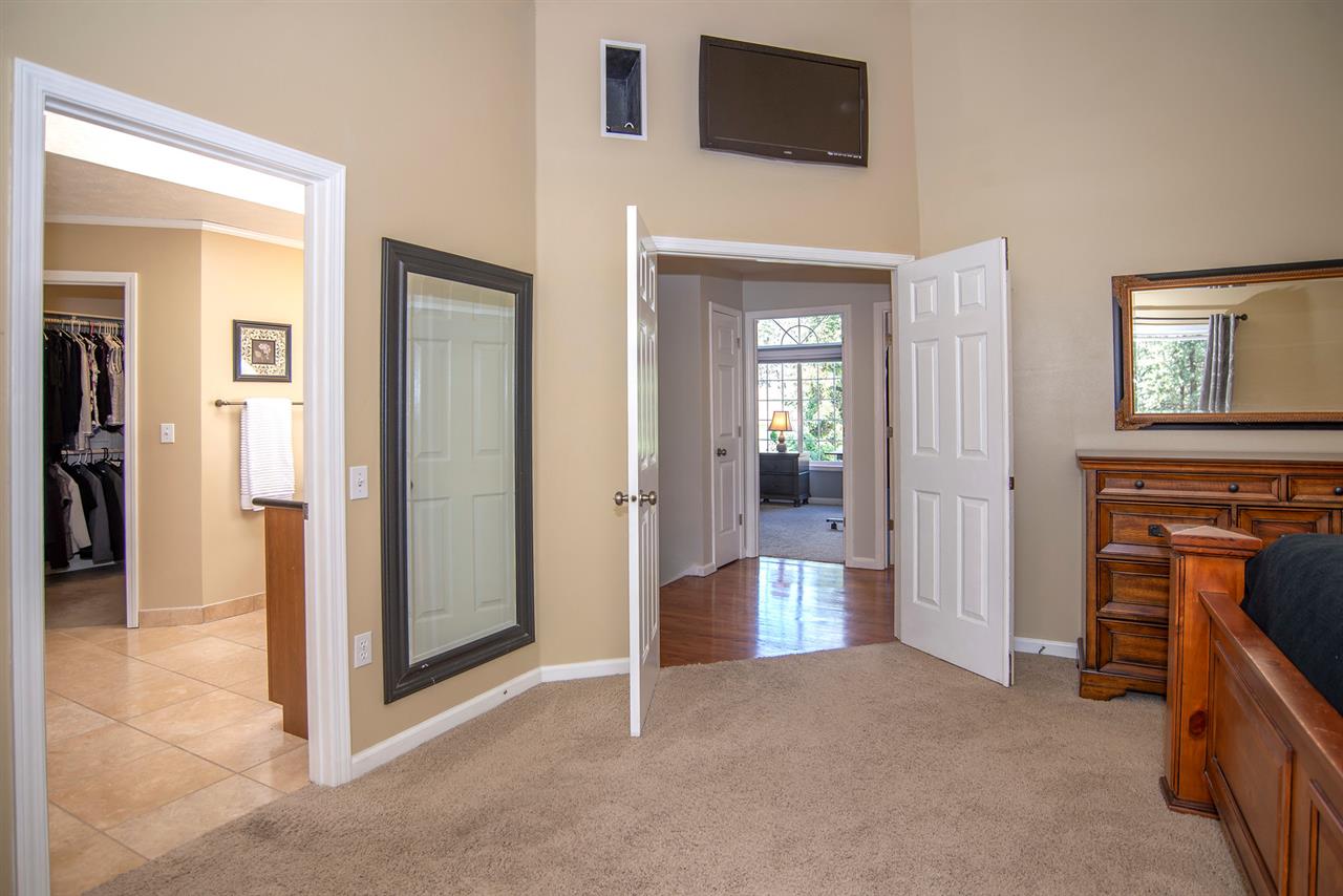 15802 North McKinnon Road Mead, WA 99021 - Photo 8 of 20