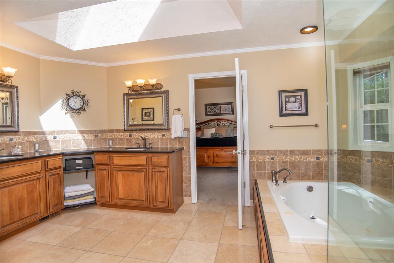 15802 North McKinnon Road Mead, WA 99021 - Photo 9 of 20