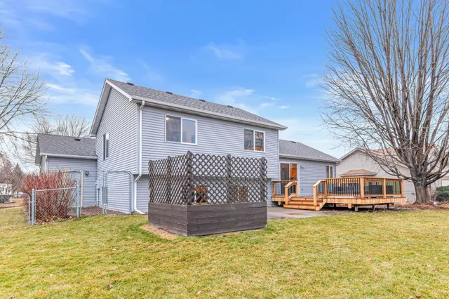 $445,000 | 1677 124th Avenue Northeast, Blaine, MN 55449