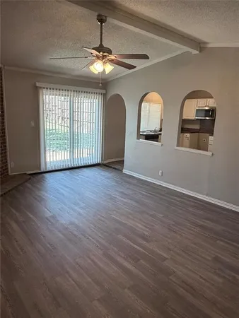 $1,950 | 3402 Green Hill Drive, Arlington, TX 76014