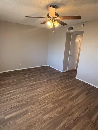 $1,950 | 3402 Green Hill Drive, Arlington, TX 76014