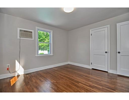 27 Knowles Road Worcester, MA 01602 - Photo 16 of 40 Gallery Image 16