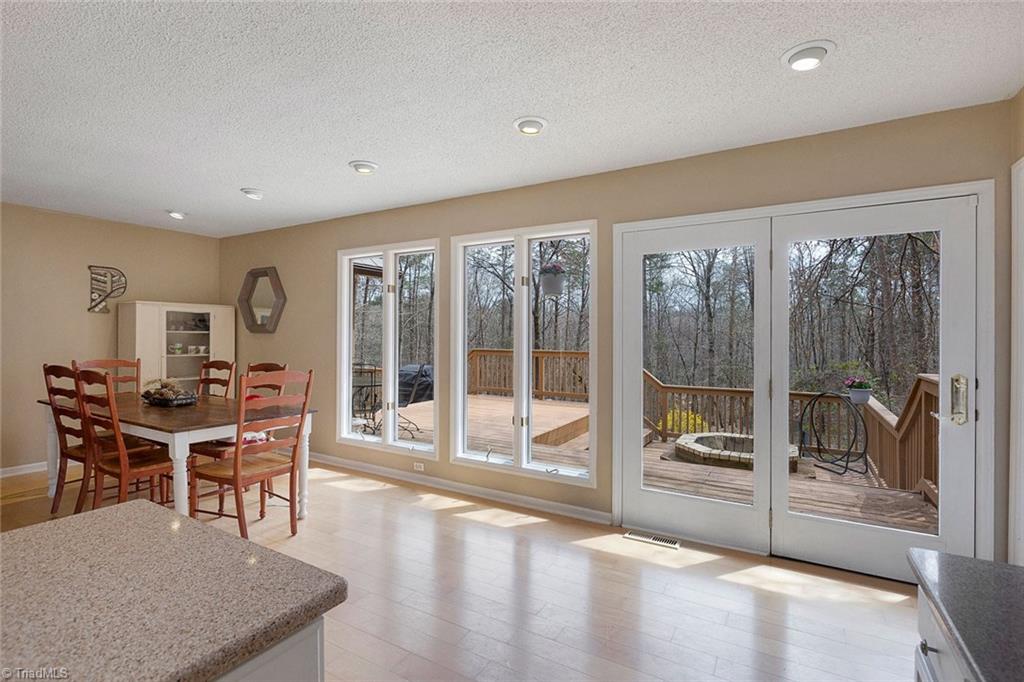 8117 Hunting Cog Road Oak Ridge, NC 27310 - Photo 11 of 30